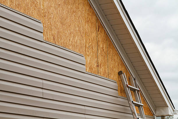24/7 Emergency Siding Replacement experts in Clarington, OH